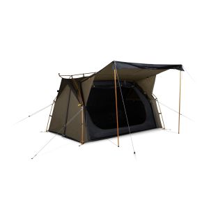 Šotor Kampa Stargazer 2 z odprtim vhodom.